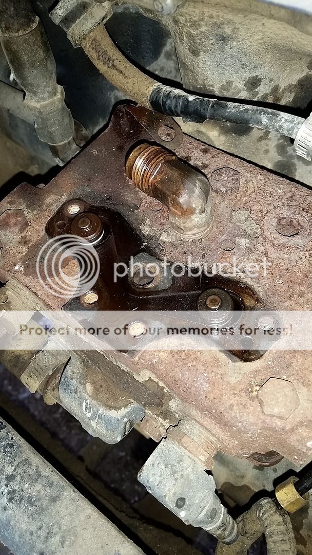 Air compressor on Mack CH613 The Combine Forum