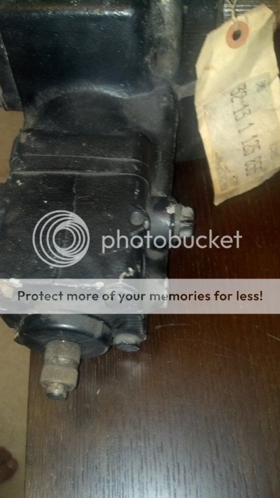 WTB e28 steering box